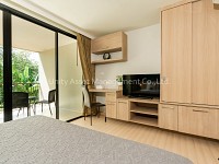 Two Bedrooms Green