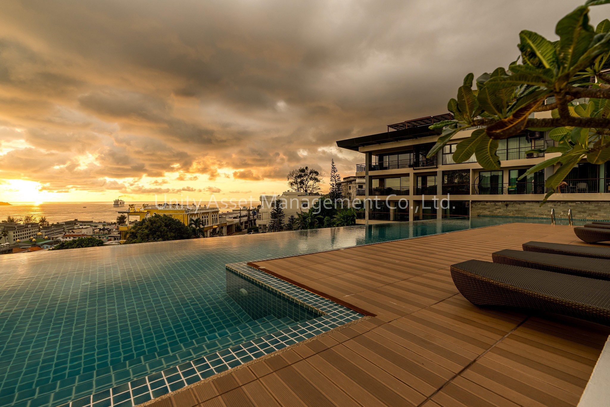 Roof Top Swimming Pool